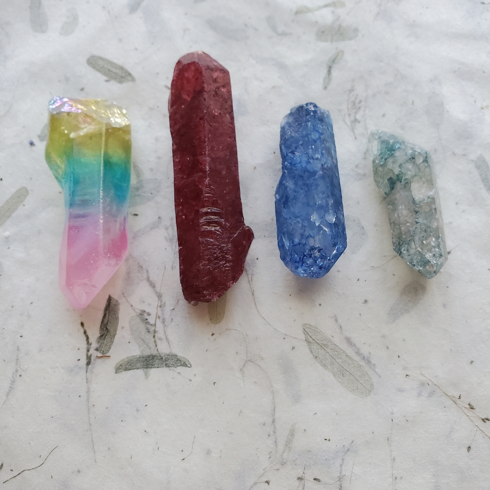 Crystal Point Lot - Good To Use As Ring Displays For Photos